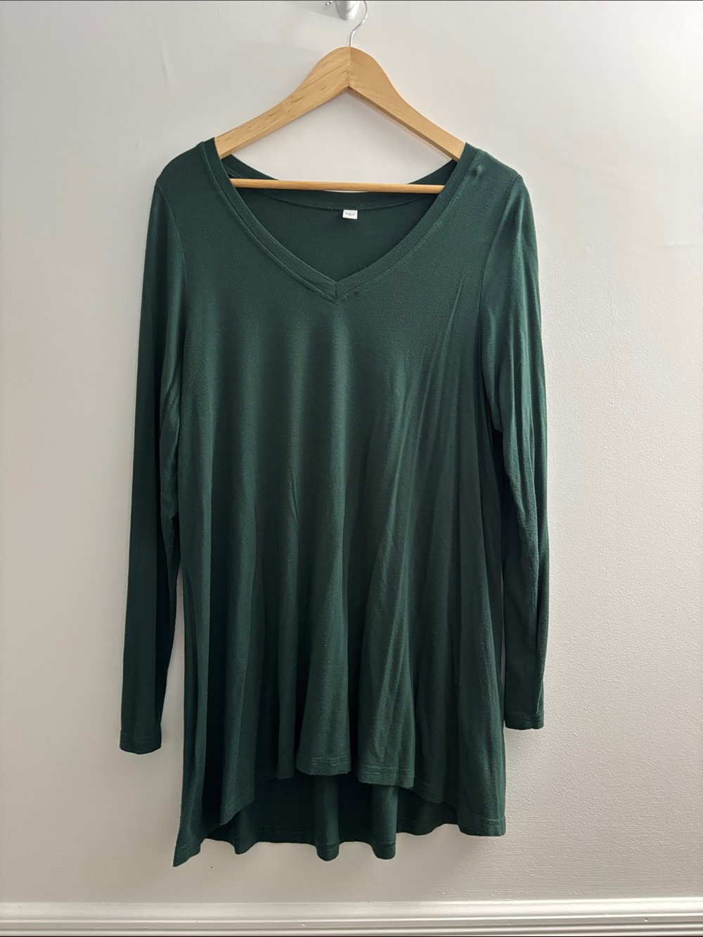 Women's V-Neck Long Sleeve Tunic Top - Dark Green